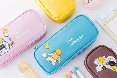 Astronaut cartoon large capacity pencil case study stationery storage pencil case (5)