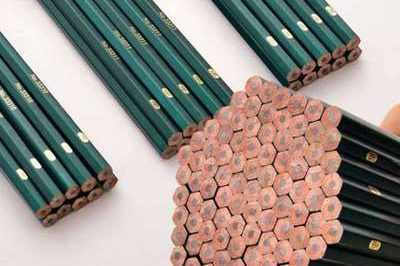 student stationery Hexagonal green pencil (4)