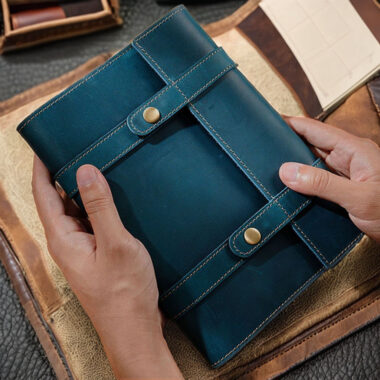 Handmade custom travel leather notebook for wholesale buyers