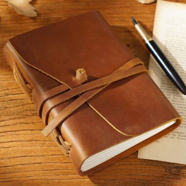 Custom vintage leather agenda daily notebook retro style