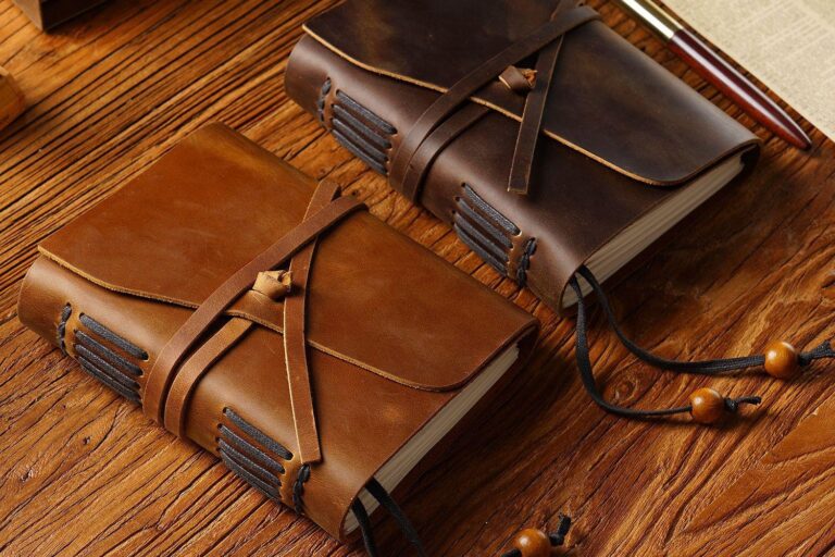 Custom vintage leather agenda daily notebook retro style