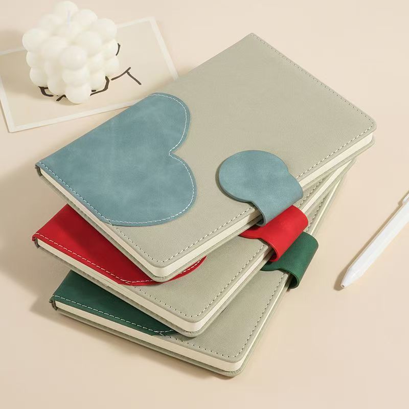 A5 creative diary with heart-shaped buckle
