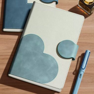 A5 creative diary with heart-shaped buckle