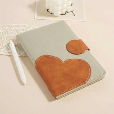 A5 creative diary with heart-shaped buckle