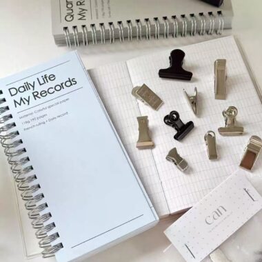 High-aesthetic multi-functional premium notepad