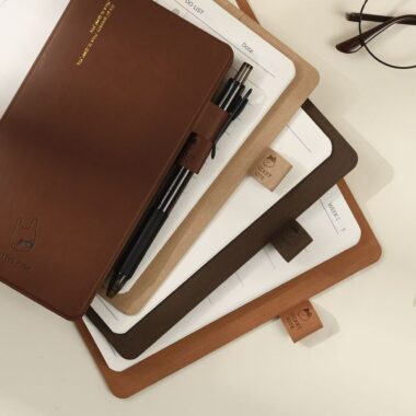 Premium portable A6 thickened notepad