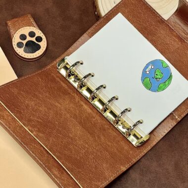 Portable A7 Snoopy vintage diary with cute cover