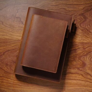 Vintage business leather notebook in A5 A6 B5 sizes with factory customization